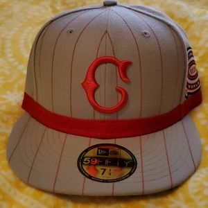 Cincinnati Reds fitted hat 7 1/4